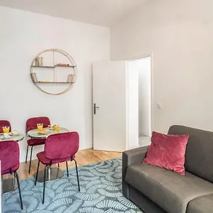  Appartement Modern - 1br-4p - Parc De Belleville France