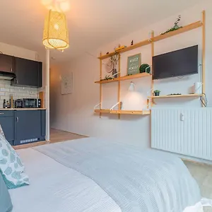  Appartement Bali 2** + Parking Privé Inclus France